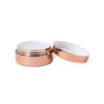 balsamo labial con tapa a rosca