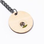 Llavero personalizado con semillas